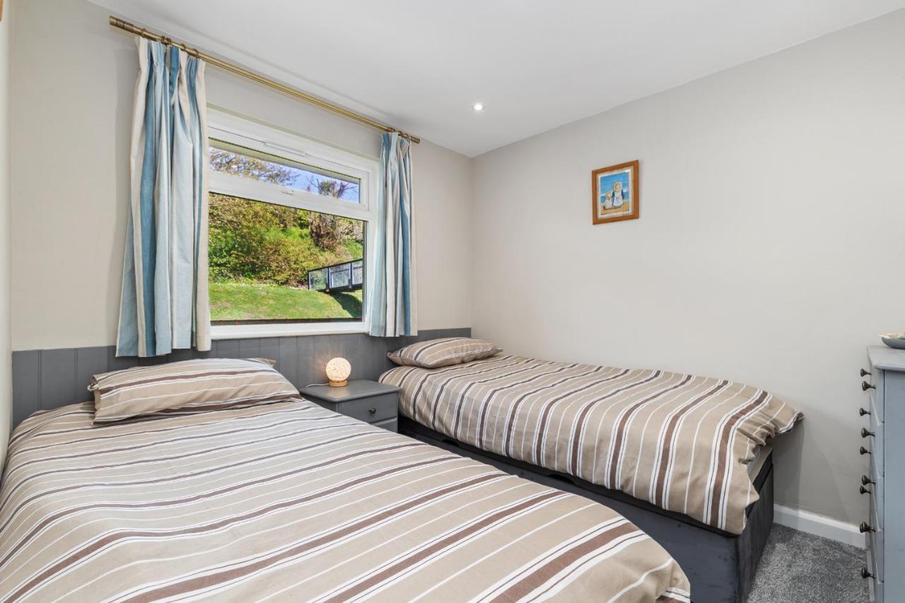 Appartamento Salty Kisses - Sea Front Aparment Hodgeston Esterno foto