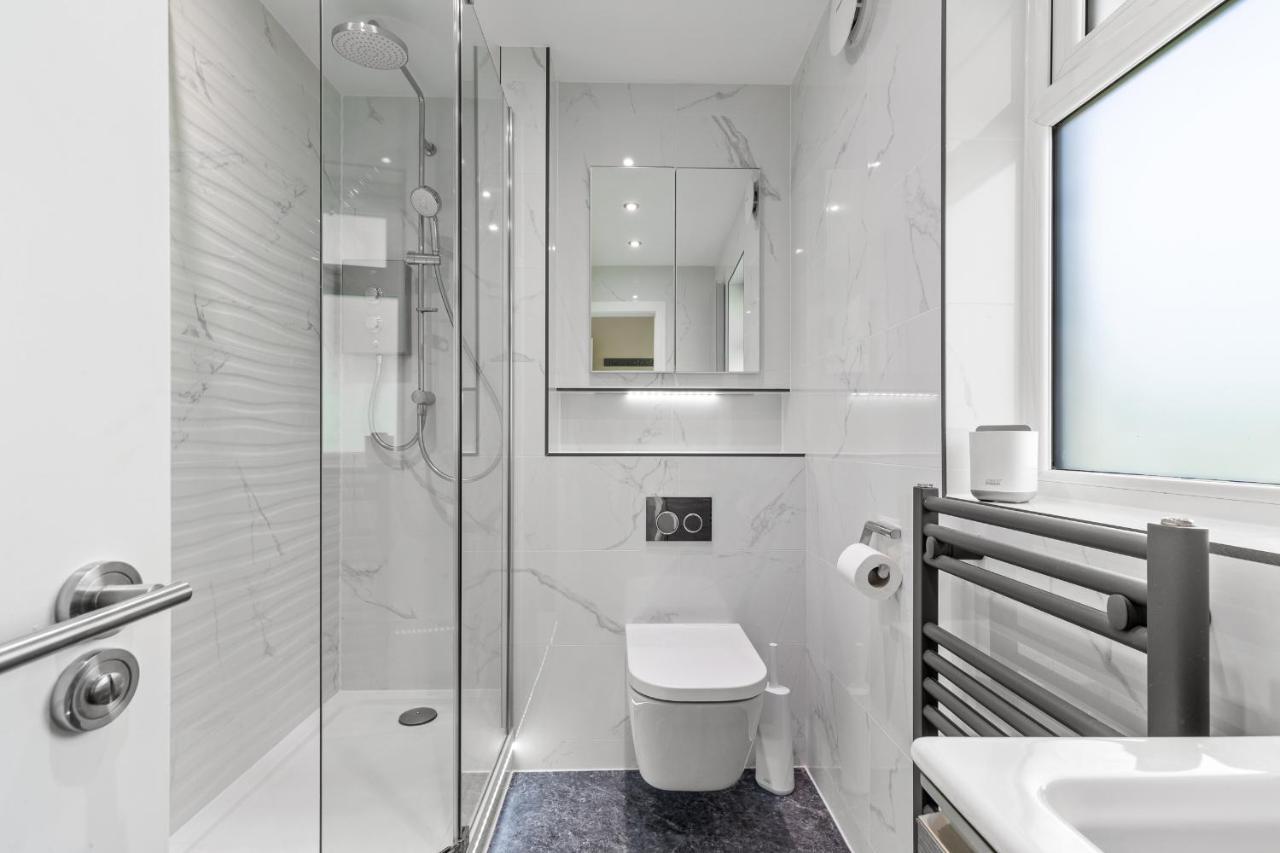 Appartamento Salty Kisses - Sea Front Aparment Hodgeston Esterno foto